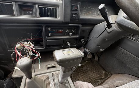 Mitsubishi Delica III, 1992 год, 14 фотография