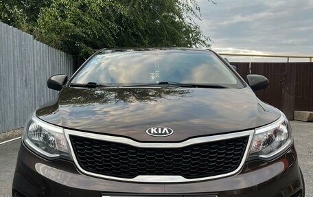 KIA Rio III рестайлинг, 2015 год, 1 300 000 рублей, 2 фотография