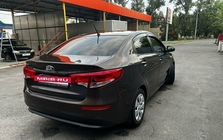 KIA Rio III рестайлинг, 2015 год, 1 300 000 рублей, 4 фотография
