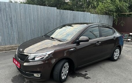 KIA Rio III рестайлинг, 2015 год, 1 300 000 рублей, 1 фотография