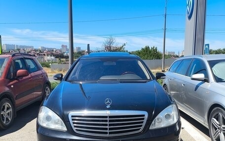 Mercedes-Benz S-Класс, 2007 год, 1 400 000 рублей, 1 фотография