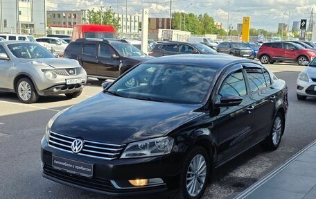 Volkswagen Passat B7, 2012 год, 899 000 рублей, 3 фотография