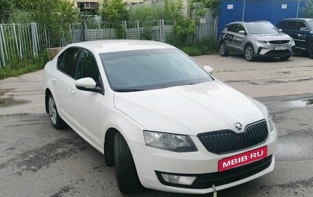 Skoda Octavia, 2015 год, 999 000 рублей, 2 фотография