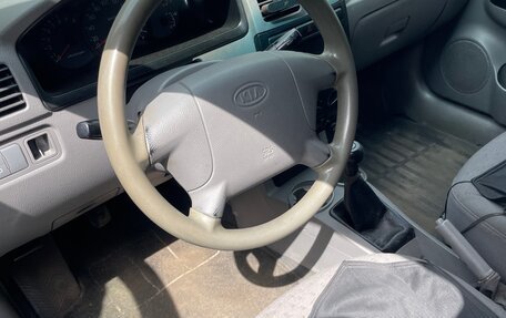 KIA Rio II, 2004 год, 215 000 рублей, 1 фотография