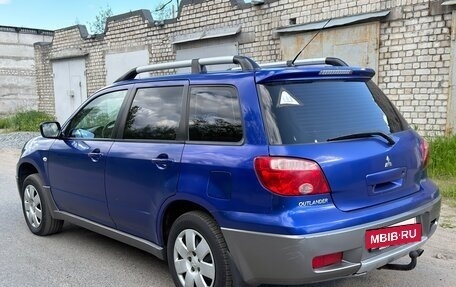 Mitsubishi Outlander III рестайлинг 3, 2008 год, 490 000 рублей, 4 фотография