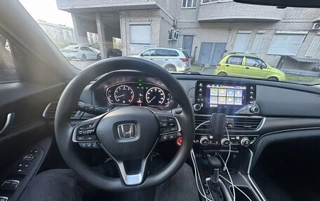 Honda Accord IX рестайлинг, 2020 год, 2 200 000 рублей, 5 фотография