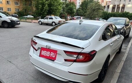 Honda Accord IX рестайлинг, 2020 год, 2 200 000 рублей, 7 фотография