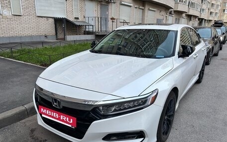 Honda Accord IX рестайлинг, 2020 год, 2 200 000 рублей, 2 фотография