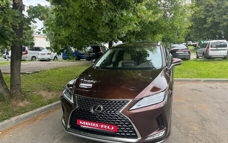Lexus RX IV рестайлинг, 2020 год, 5 800 000 рублей, 2 фотография