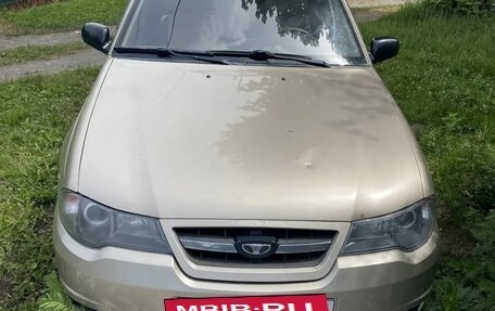 Daewoo Nexia I рестайлинг, 2012 год, 300 000 рублей, 2 фотография