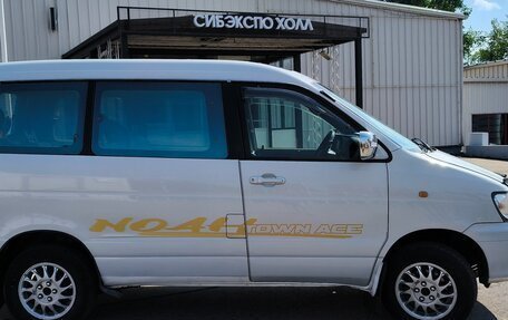 Toyota Town Ace III, 2001 год, 890 000 рублей, 3 фотография