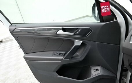Volkswagen Tiguan II, 2017 год, 2 315 000 рублей, 12 фотография