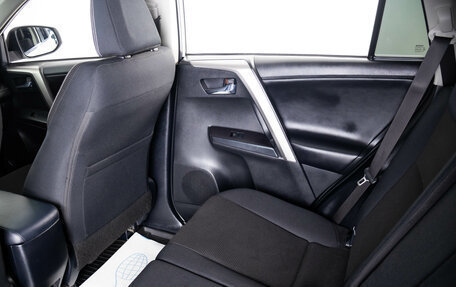 Toyota RAV4, 2017 год, 2 199 000 рублей, 9 фотография