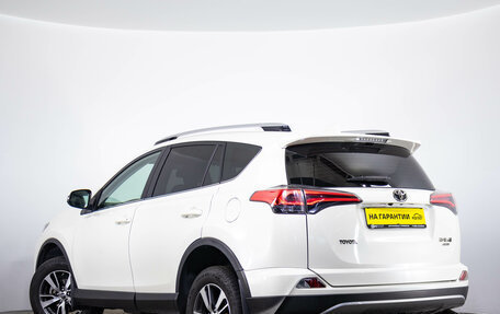 Toyota RAV4, 2017 год, 2 199 000 рублей, 7 фотография