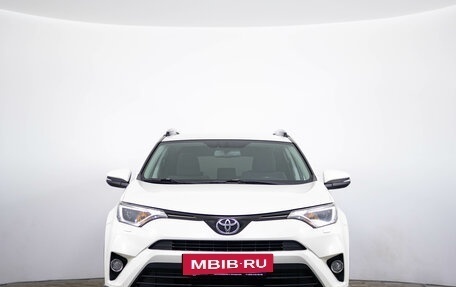 Toyota RAV4, 2017 год, 2 199 000 рублей, 2 фотография