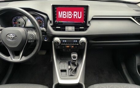 Toyota RAV4, 2020 год, 3 296 000 рублей, 8 фотография