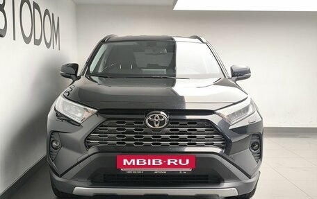 Toyota RAV4, 2020 год, 3 296 000 рублей, 2 фотография