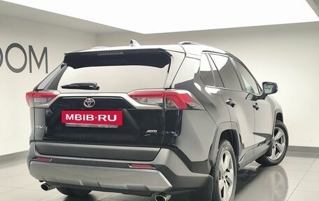 Toyota RAV4, 2020 год, 3 296 000 рублей, 4 фотография