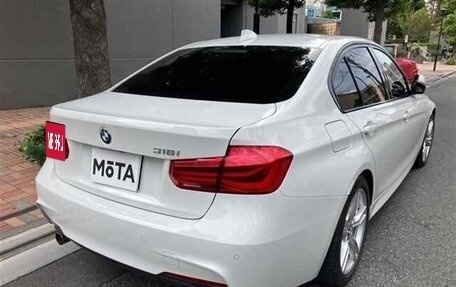 BMW 3 серия, 2018 год, 1 660 000 рублей, 3 фотография