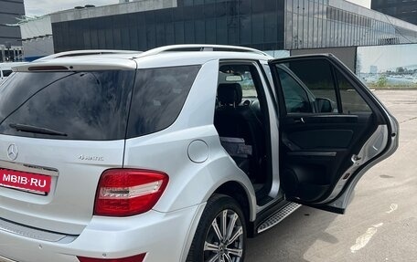 Mercedes-Benz M-Класс, 2009 год, 1 650 000 рублей, 28 фотография