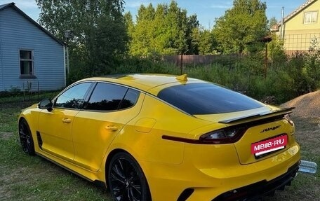KIA Stinger I, 2018 год, 2 100 000 рублей, 6 фотография
