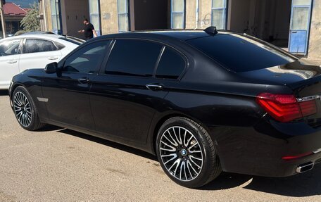 BMW 7 серия, 2012 год, 1 500 000 рублей, 2 фотография