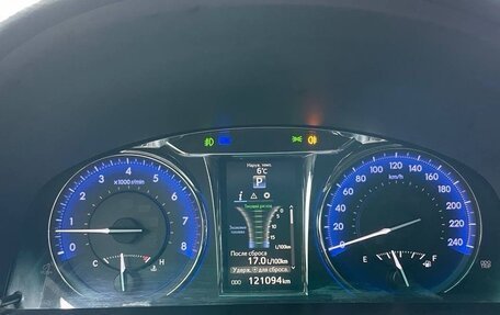 Toyota Camry, 2018 год, 1 950 000 рублей, 8 фотография