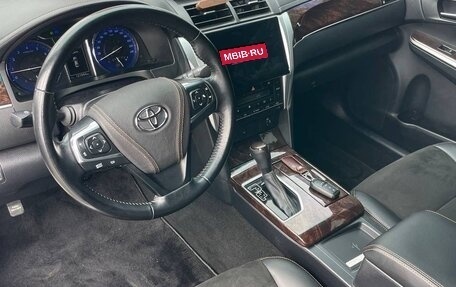 Toyota Camry, 2018 год, 1 950 000 рублей, 11 фотография