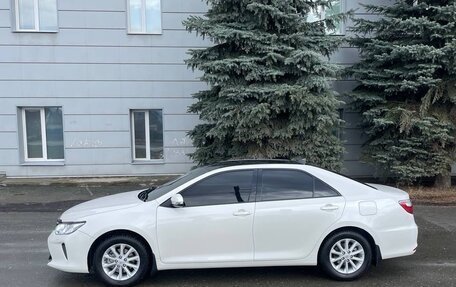 Toyota Camry, 2018 год, 1 950 000 рублей, 20 фотография