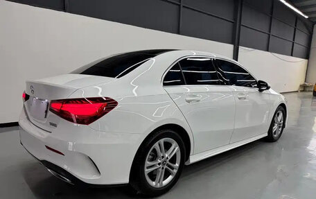 Mercedes-Benz A-Класс, 2023 год, 2 078 000 рублей, 6 фотография
