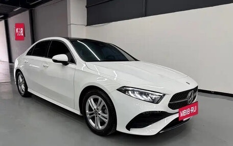 Mercedes-Benz A-Класс, 2023 год, 2 078 000 рублей, 3 фотография