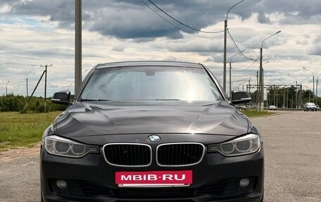 BMW 3 серия, 2013 год, 1 350 000 рублей, 5 фотография