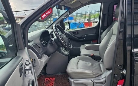 Hyundai Grand Starex Grand Starex I рестайлинг 2, 2019 год, 2 499 000 рублей, 5 фотография