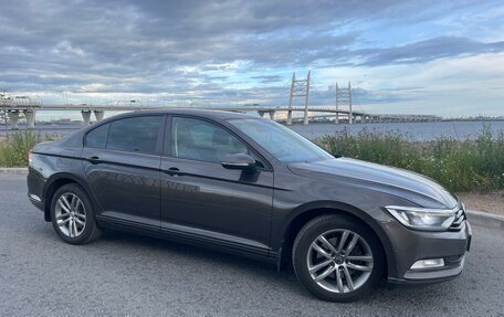 Volkswagen Passat B8 рестайлинг, 2016 год, 1 440 000 рублей, 2 фотография