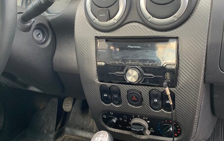 Renault Sandero I, 2012 год, 450 000 рублей, 3 фотография