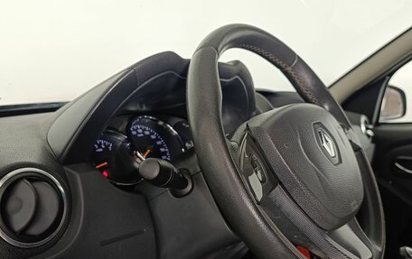 Renault Duster, 2018 год, 1 340 000 рублей, 9 фотография