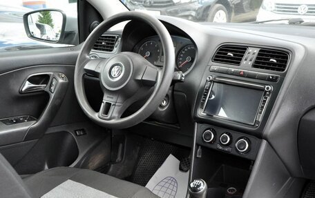 Volkswagen Polo VI (EU Market), 2012 год, 600 000 рублей, 9 фотография