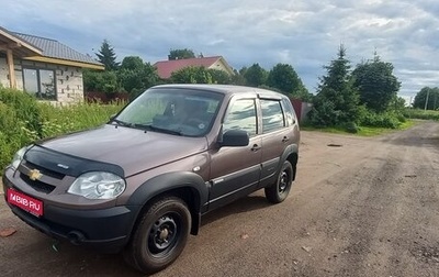 Chevrolet Niva I рестайлинг, 2018 год, 690 000 рублей, 1 фотография
