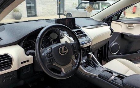 Lexus NX I, 2018 год, 3 700 000 рублей, 6 фотография