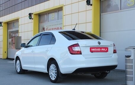 Skoda Rapid I, 2018 год, 1 095 000 рублей, 4 фотография