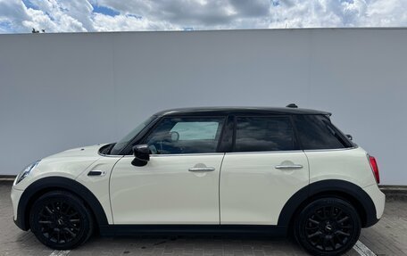 MINI Hatch, 2021 год, 2 250 000 рублей, 9 фотография