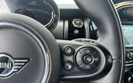 MINI Hatch, 2021 год, 2 250 000 рублей, 17 фотография