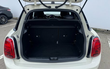 MINI Hatch, 2021 год, 2 250 000 рублей, 21 фотография