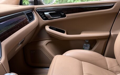 Porsche Macan I рестайлинг, 2014 год, 13 фотография