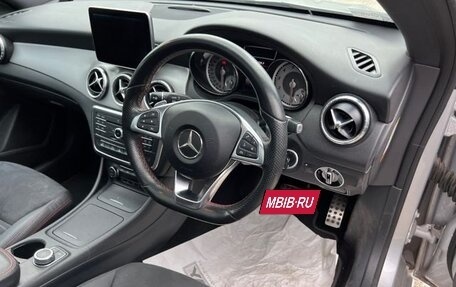 Mercedes-Benz CLA, 2015 год, 1 280 000 рублей, 25 фотография