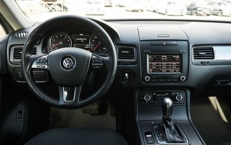 Volkswagen Touareg III, 2012 год, 1 981 100 рублей, 8 фотография