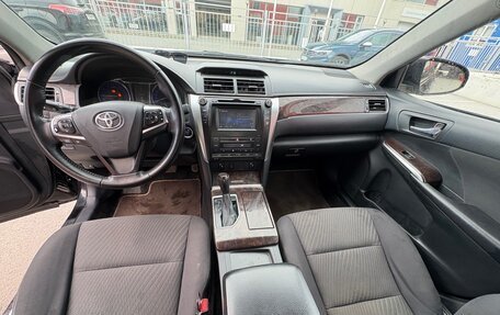 Toyota Camry, 2017 год, 1 500 000 рублей, 7 фотография