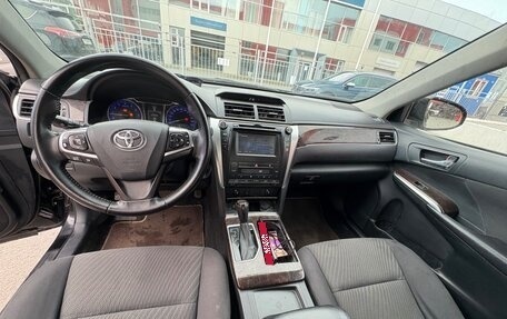 Toyota Camry, 2017 год, 1 500 000 рублей, 6 фотография