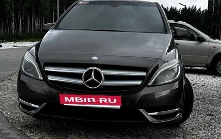 Mercedes-Benz B-Класс, 2013 год, 1 200 000 рублей, 5 фотография