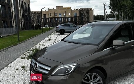 Mercedes-Benz B-Класс, 2013 год, 1 200 000 рублей, 2 фотография